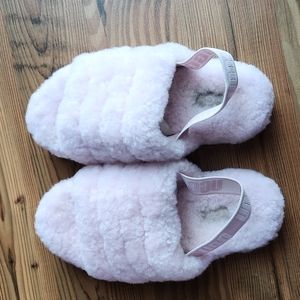 UGG SIZE 3 GIRLS.